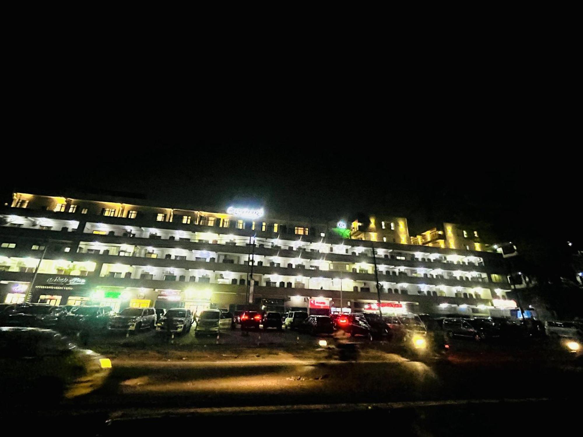 H&H Hotel Kinszasa Zewnętrze zdjęcie